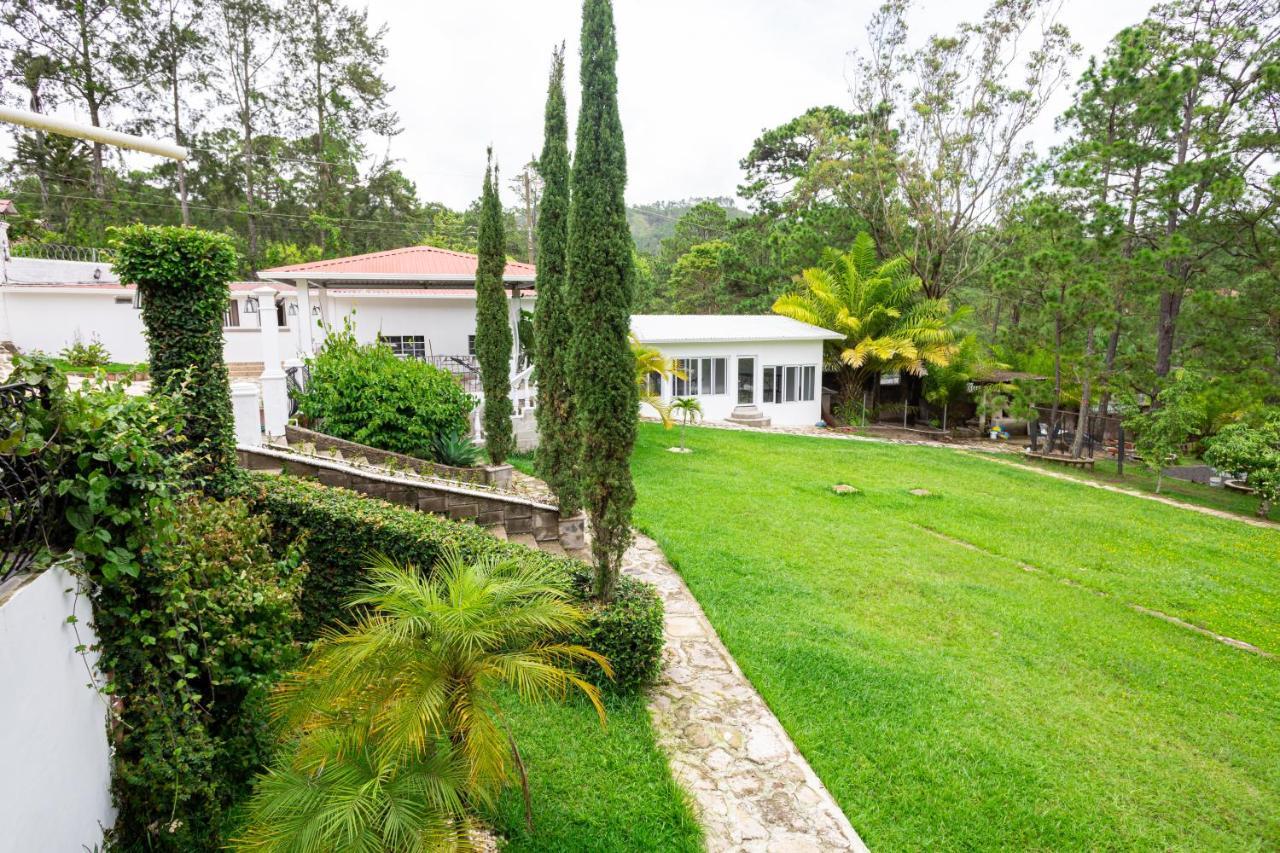 Hotel Cocoview, Bar & Restaurante Valle de Ángeles Eksteriør bilde